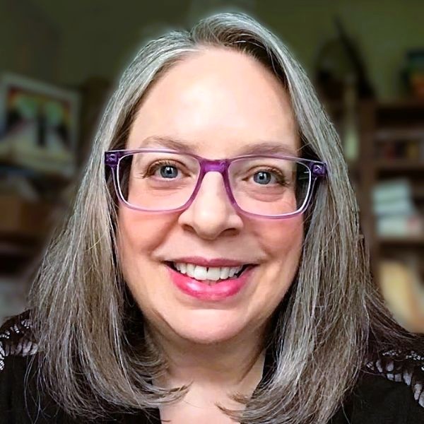 A portrait photo of Kim Hutchinson